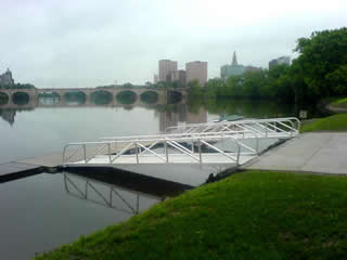 Float and gangway for rowing club, Hartford 